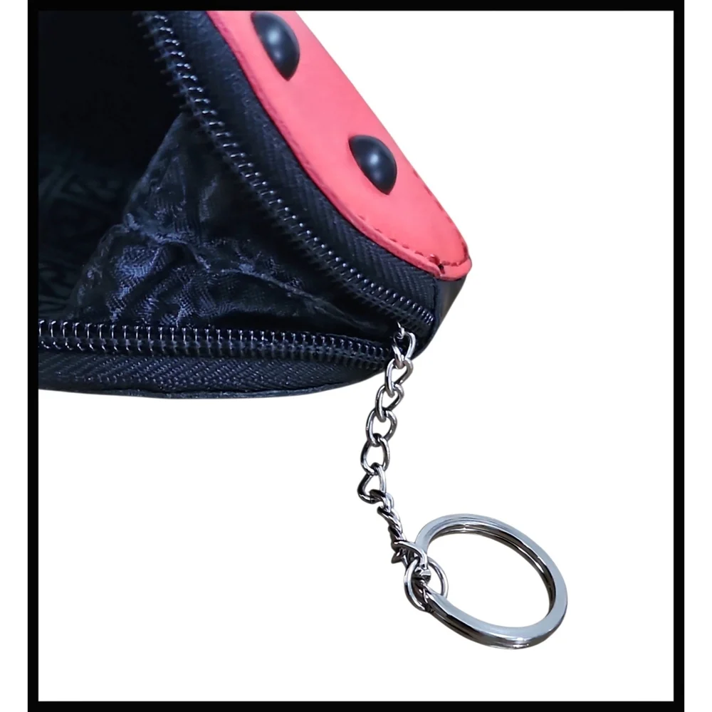 Vintage RELIC Ladybug Round Leather Coin Purse Metal Keychain Zipper Y2K - Picture 2 of 13